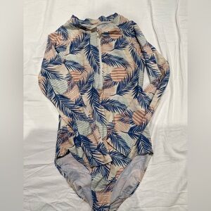 Swimwear long sleeved bathing suit size 13/14
